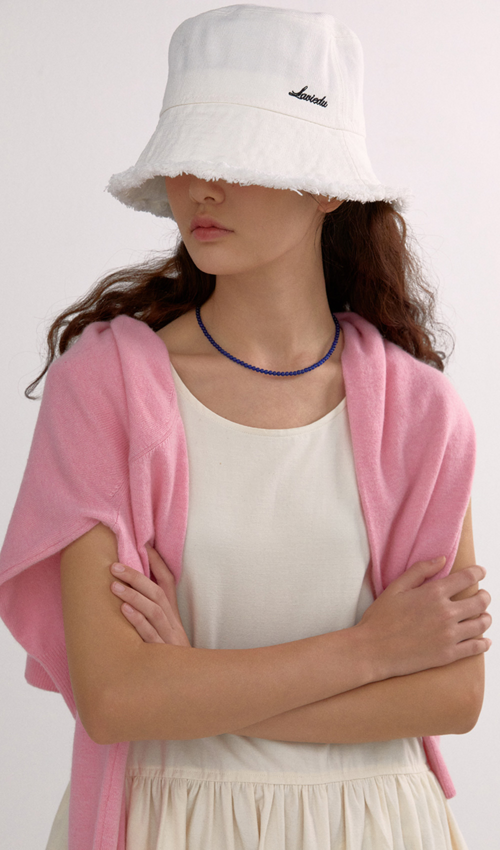 Cotton damage bucket hat (White,Black) 5/20 오픈예정 자체제작브랜드,30대여성의류,